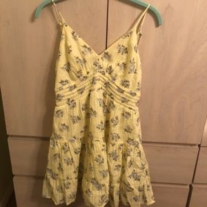 New American Eagle Pastwl Ywllow Floral Dress w/ Spaghetti Straps